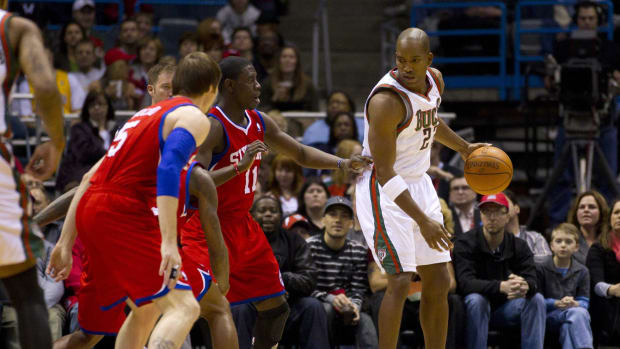 Milwaukee Bucks guard Michael Redd (22) during the game against the Philadelphia 76ers